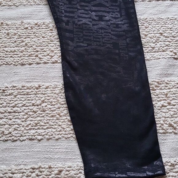 Fabletics Black High-Waisted Leggings. Size L - Picture 6 of 9